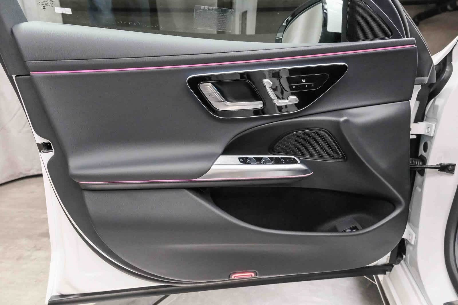 Thumbnail: 2026 Mercedes-Benz E-Class - 21