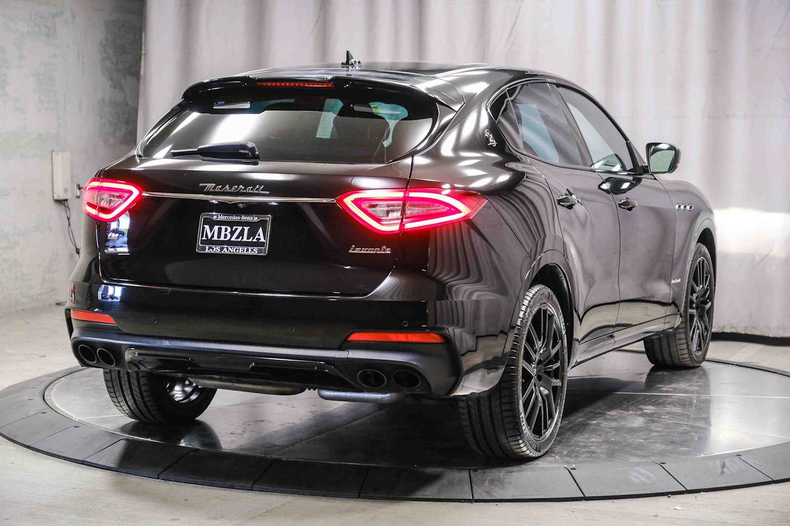 Thumbnail: 2019 Maserati Levante - 4