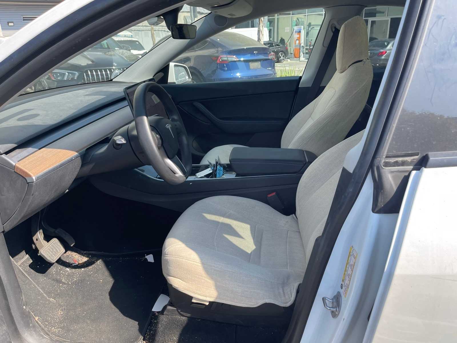 Thumbnail: 2020 Tesla Model Y - 5