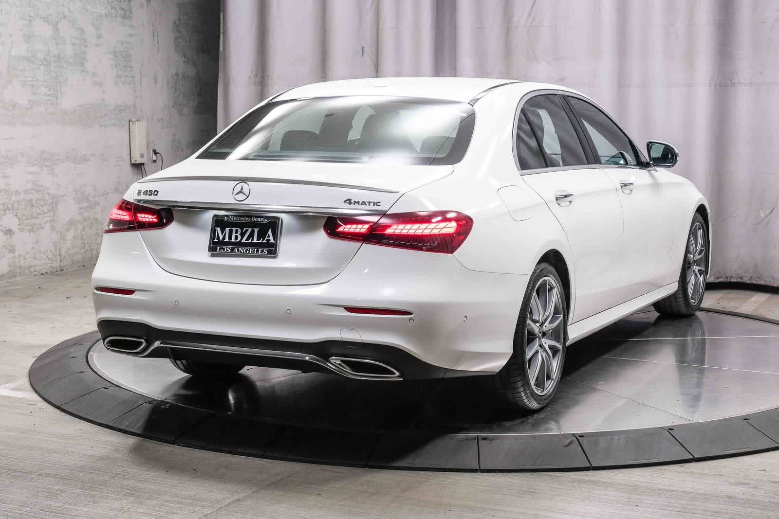 Thumbnail: 2023 Mercedes-Benz E-Class - 3