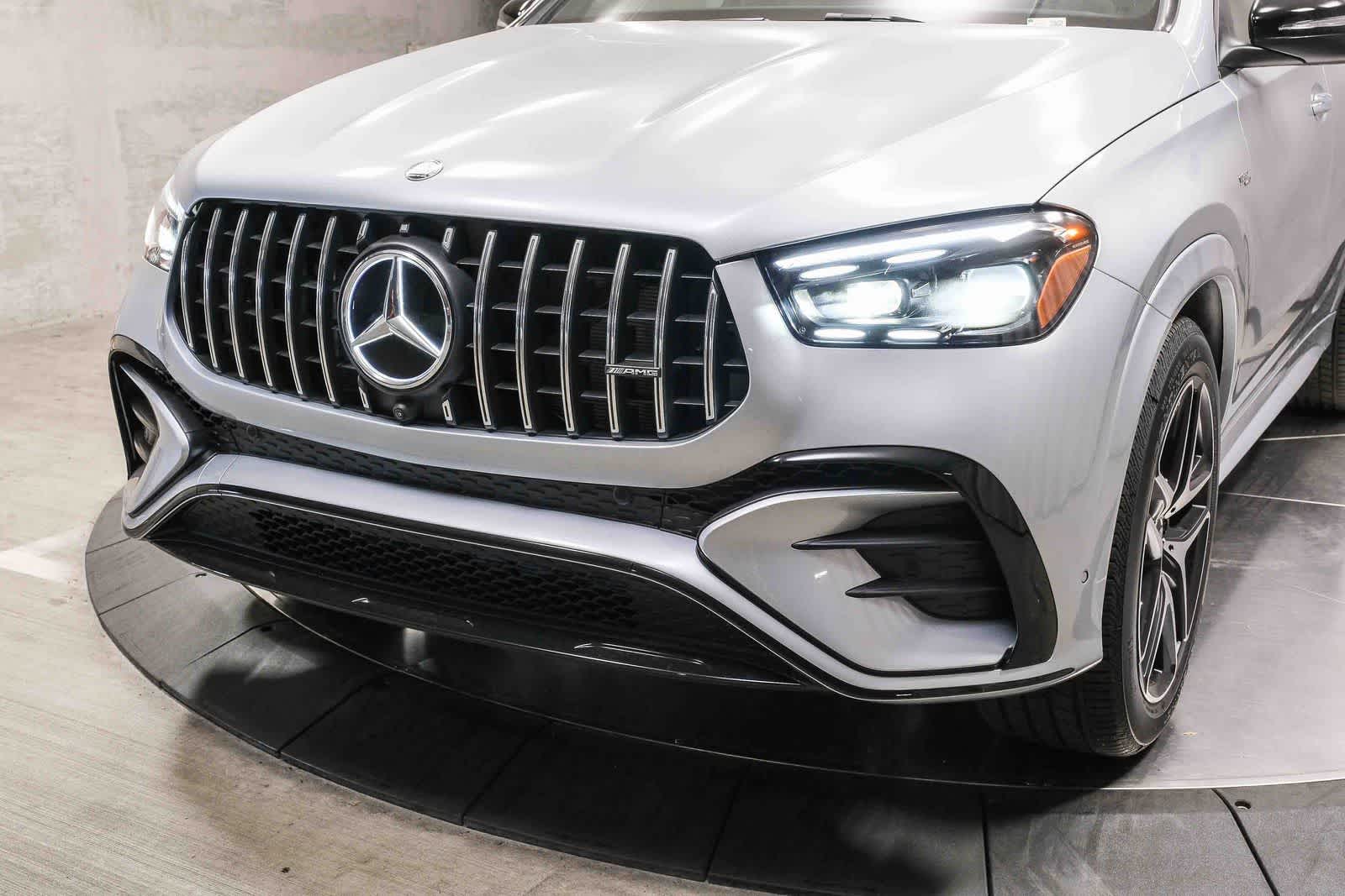 Thumbnail: 2026 Mercedes-Benz GLE - 11