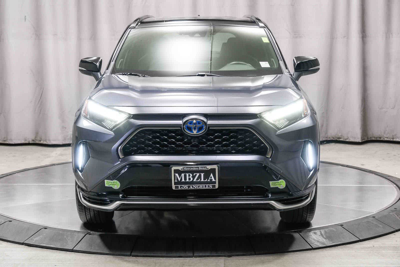 Thumbnail: 2022 Toyota RAV4 - 6