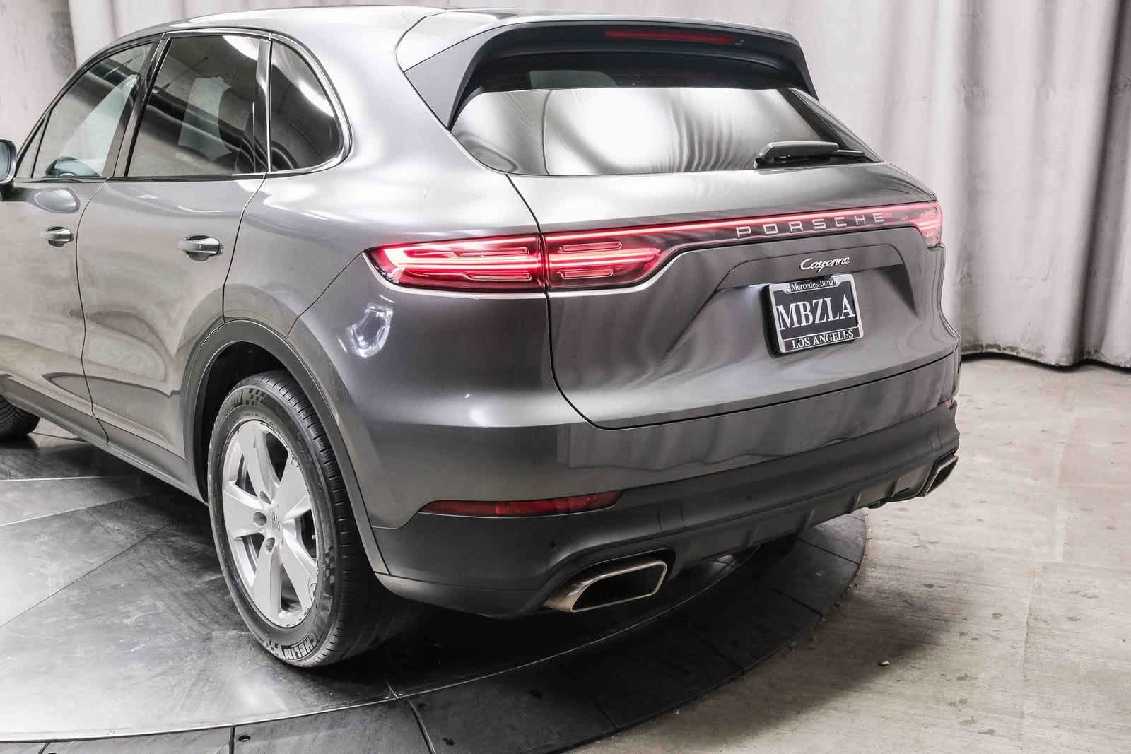 Thumbnail: 2020 Porsche Cayenne - 8