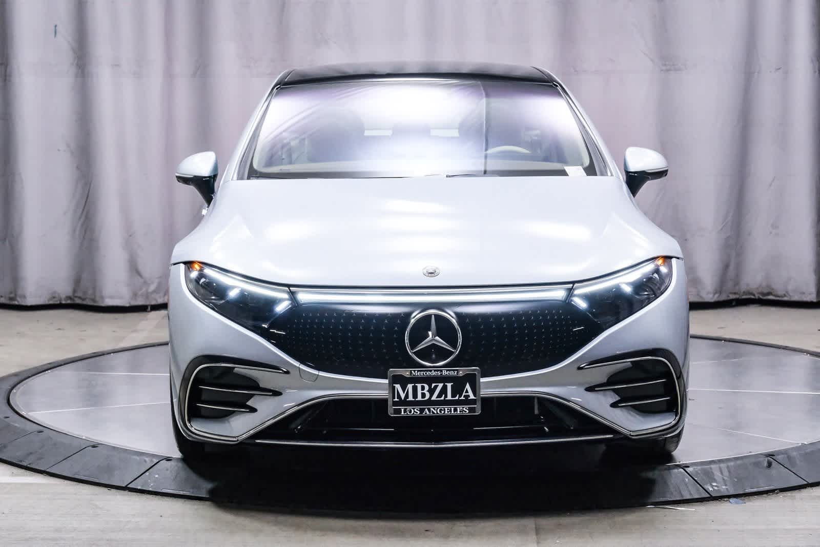 Thumbnail: 2022 Mercedes-Benz EQS - 6