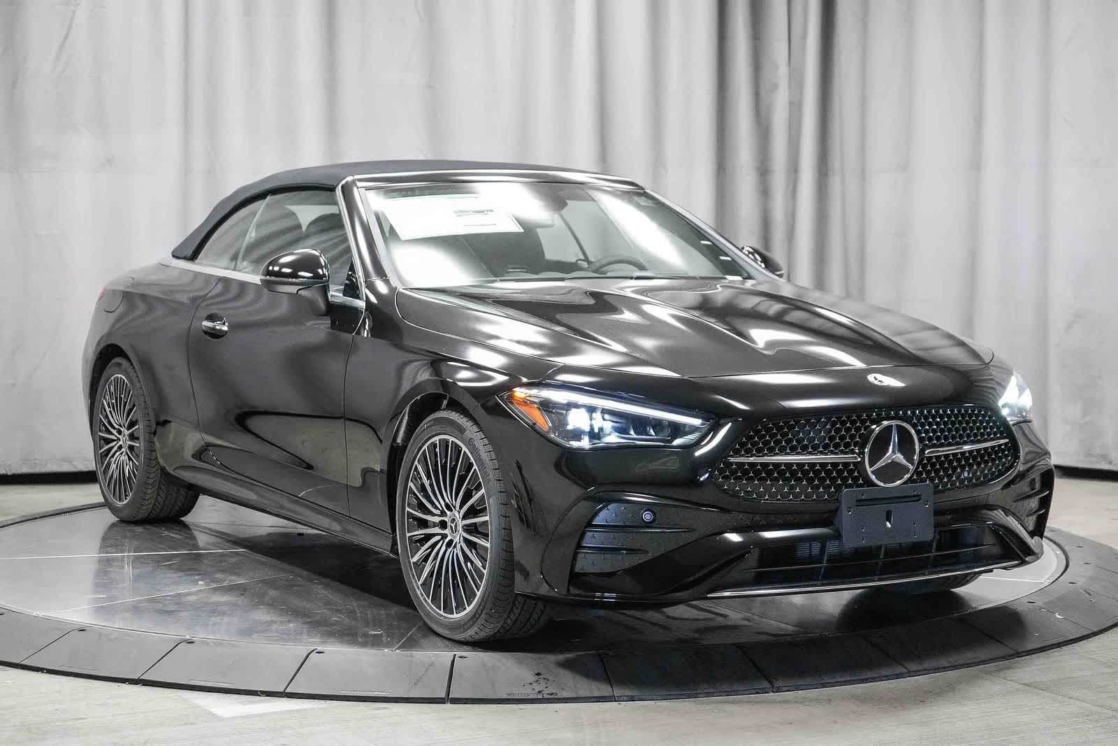 Thumbnail: 2026 Mercedes-Benz CLE - 3