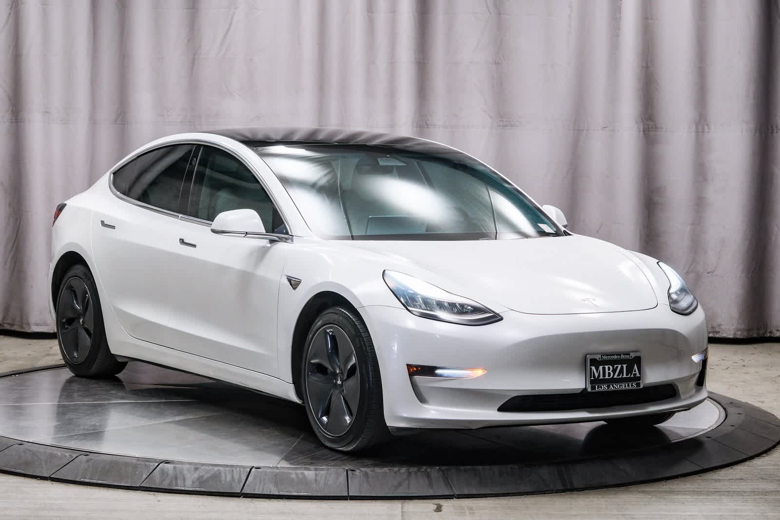 Thumbnail: 2020 Tesla Model 3 - 5