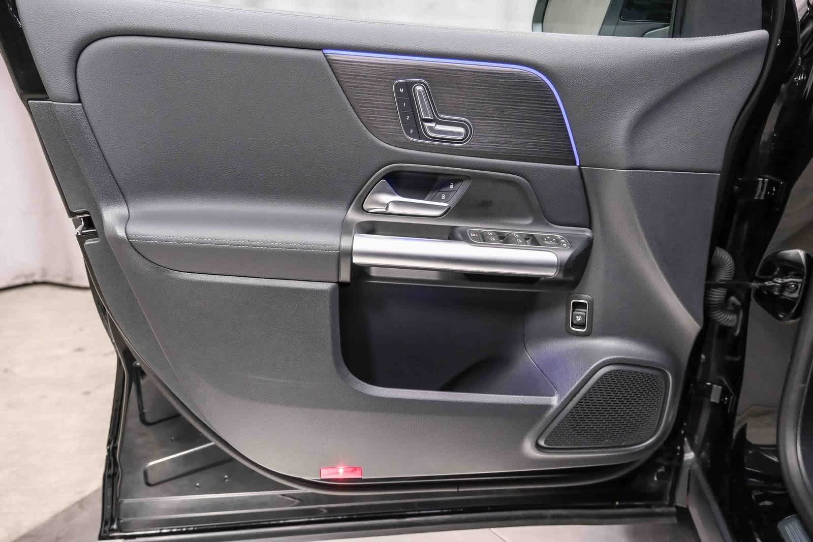 Thumbnail: 2025 Mercedes-Benz GLA - 23