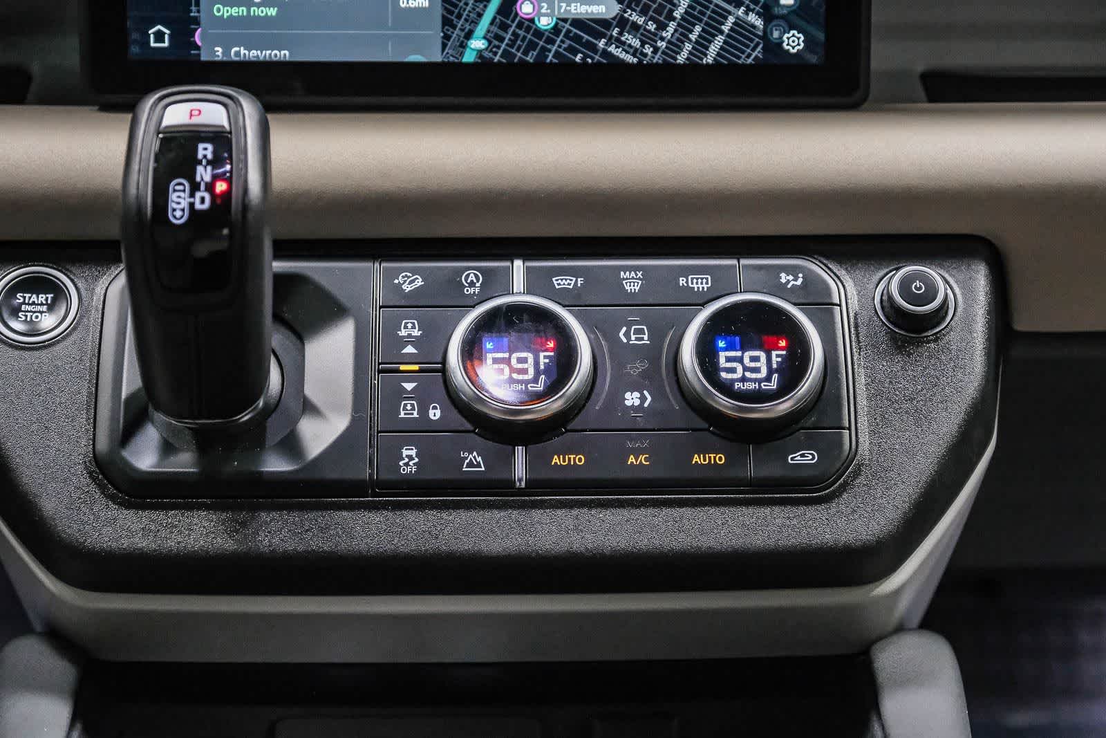 Thumbnail: 2022 Land Rover Defender - 17