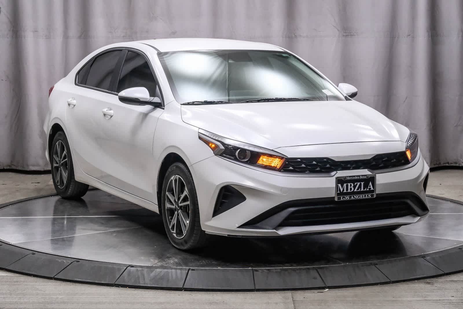 Thumbnail: 2023 Kia Forte - 5
