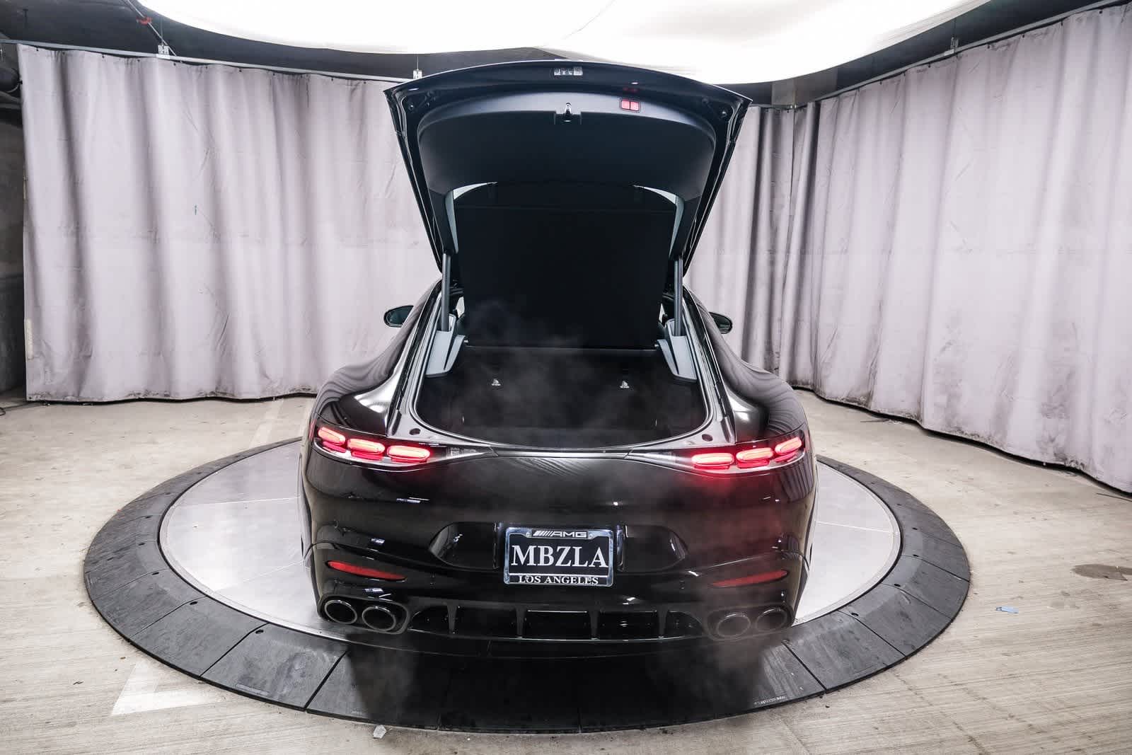 Thumbnail: 2026 Mercedes-Benz AMG GT - 25