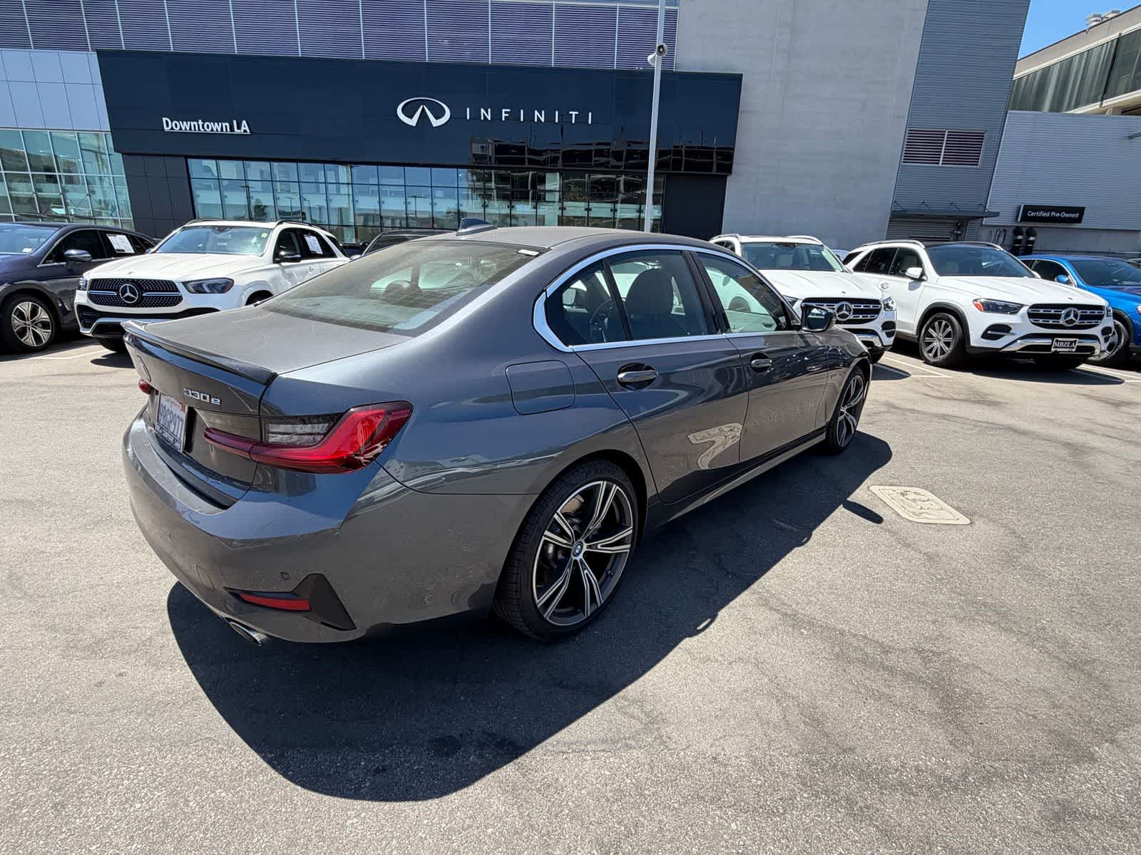 Thumbnail: 2022 BMW 3 Series - 4