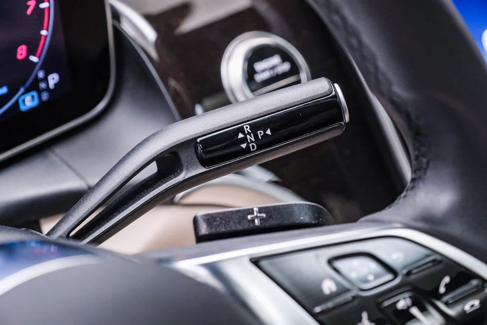 Thumbnail: 2025 Mercedes-Benz GLC - 19