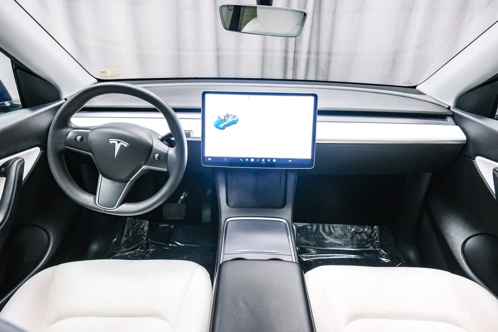 Thumbnail: 2022 Tesla Model Y - 13