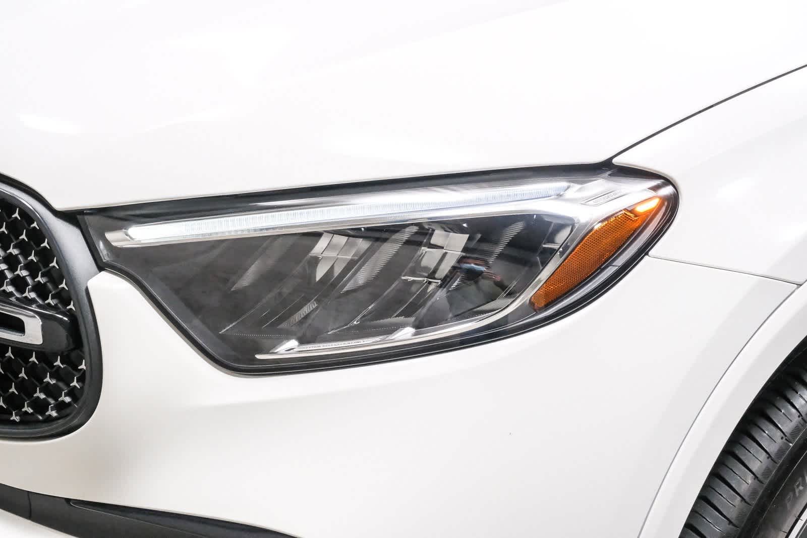 Thumbnail: 2025 Mercedes-Benz GLC - 11