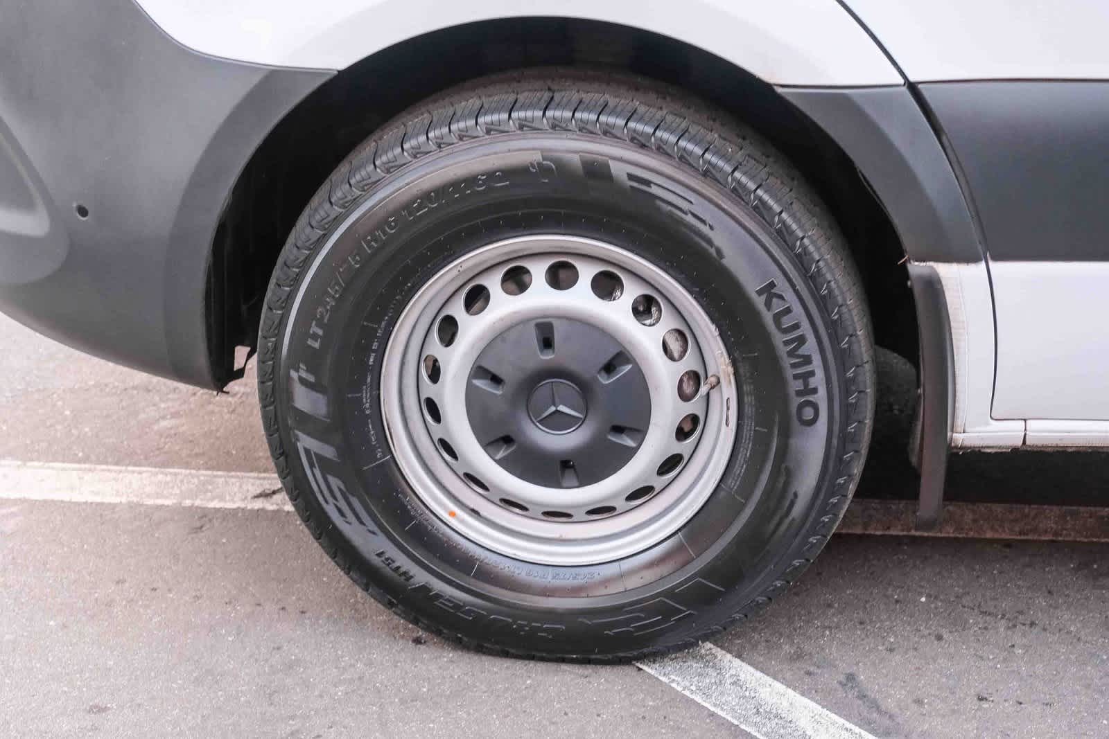 Thumbnail: 2022 Mercedes-Benz Sprinter - 10