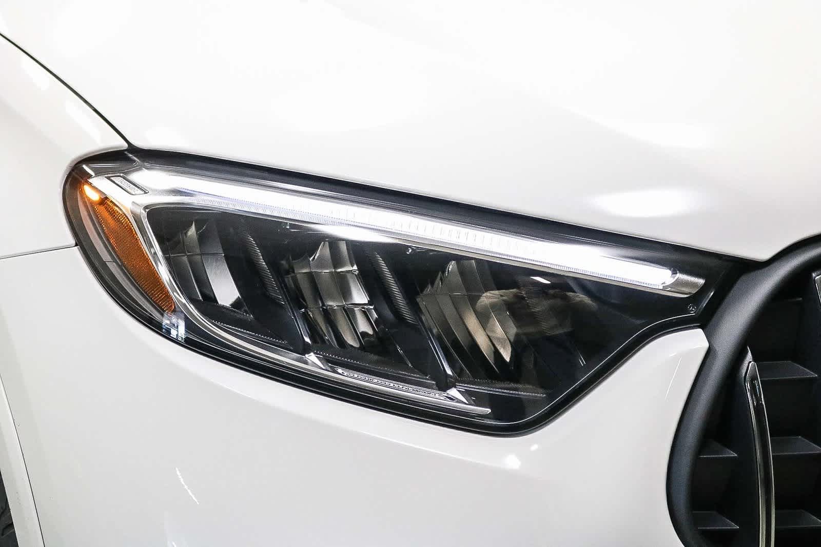 Thumbnail: 2026 Mercedes-Benz GLC - 4