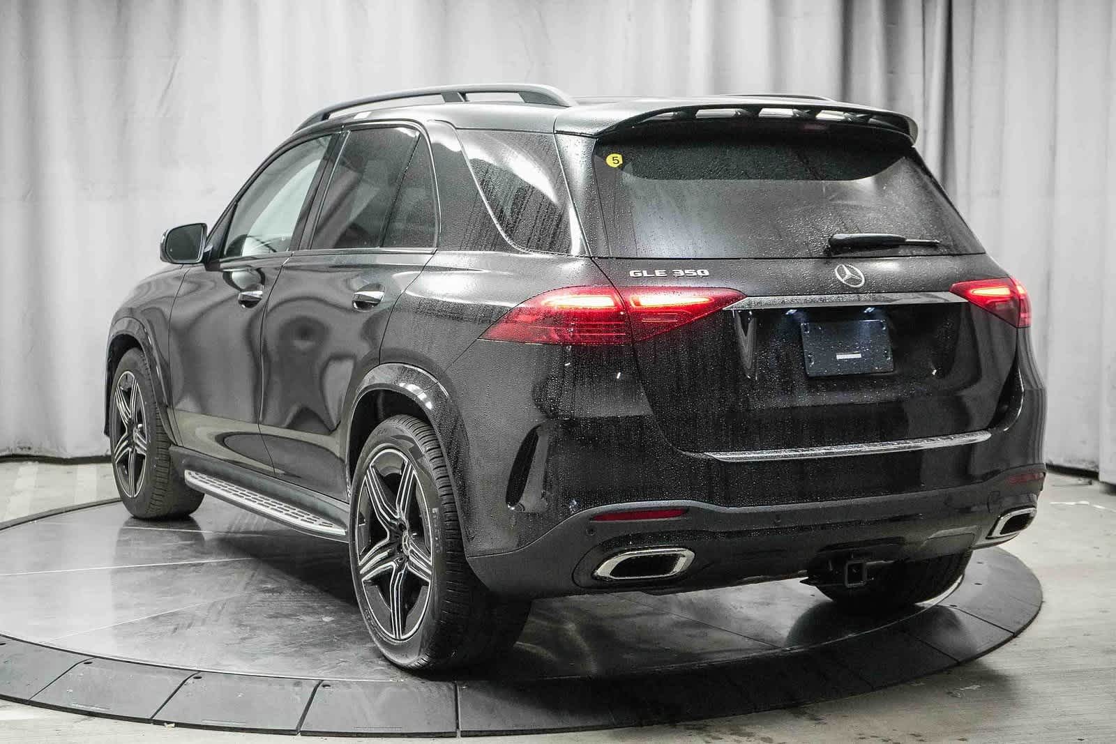 Thumbnail: 2026 Mercedes-Benz GLE - 6