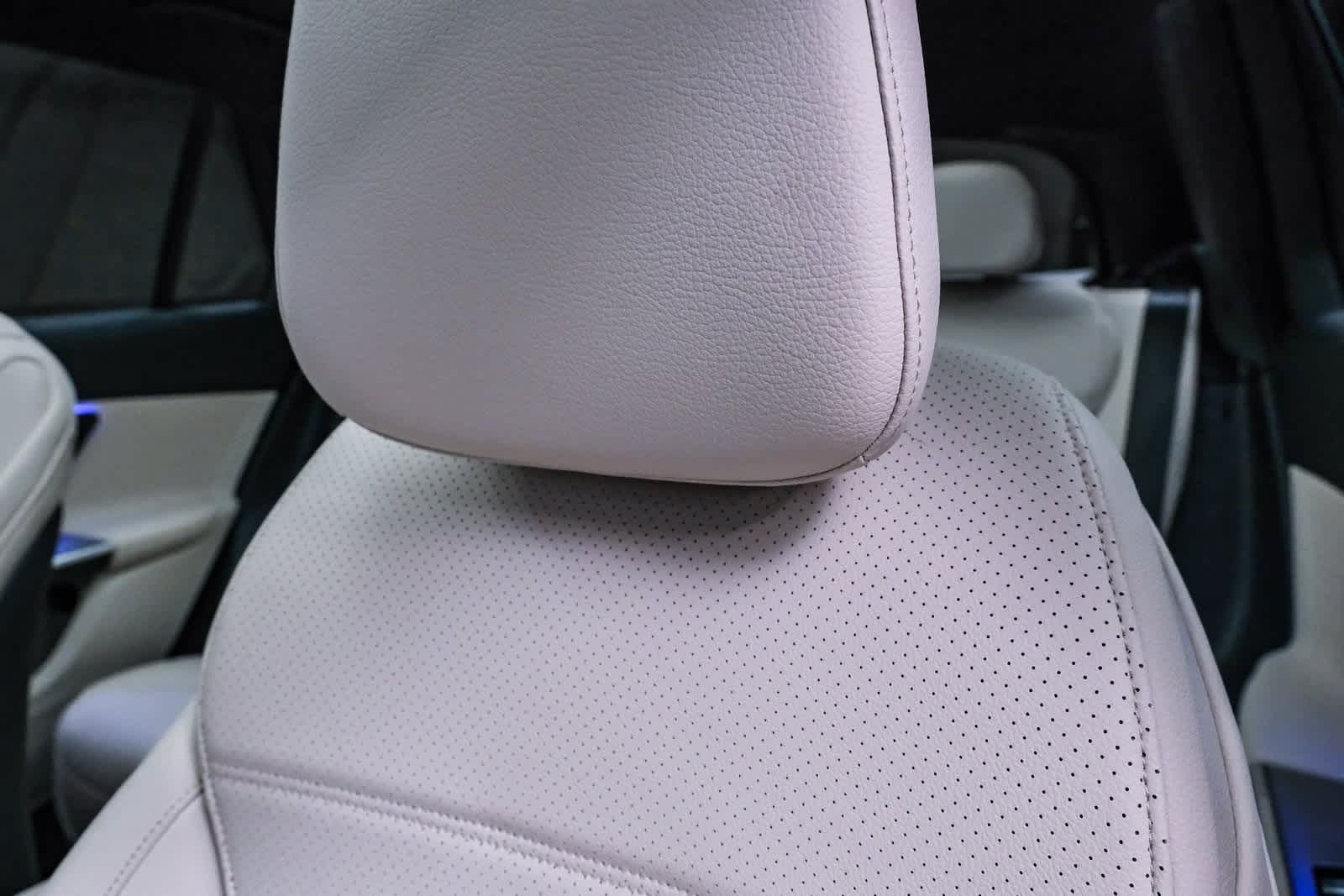 Thumbnail: 2025 Mercedes-Benz GLC - 20