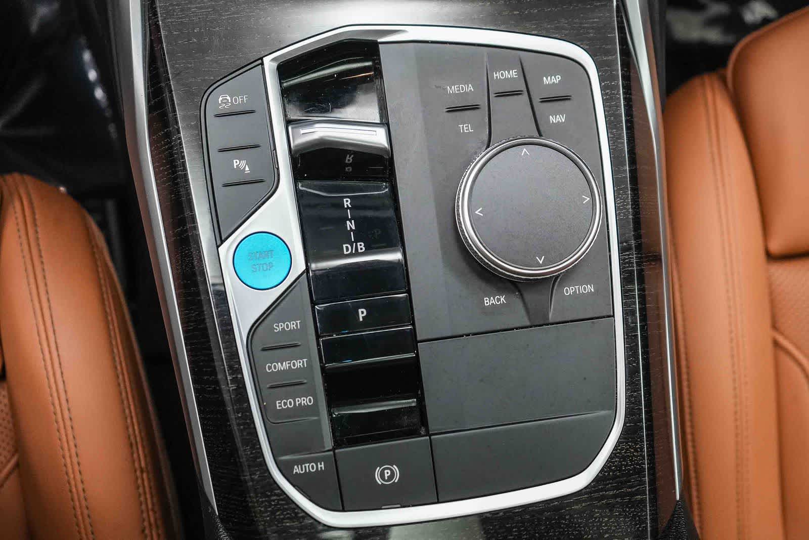 Thumbnail: 2024 BMW i4 - 24