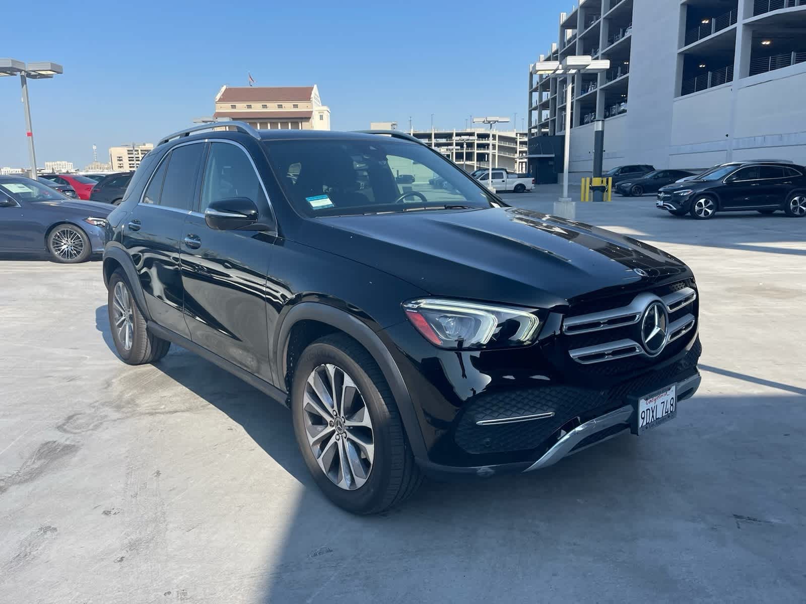 Thumbnail: 2023 Mercedes-Benz GLE - 4