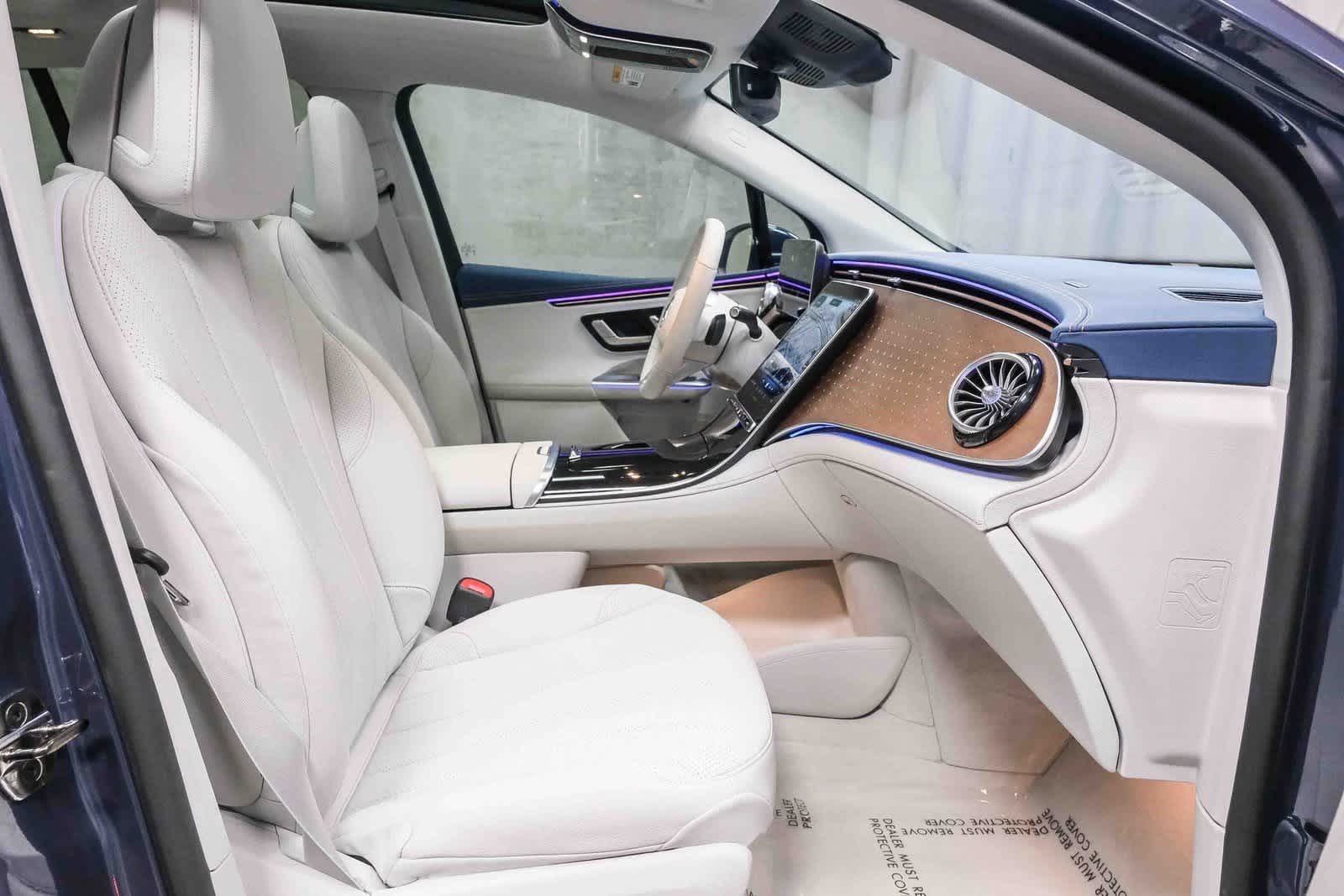 Thumbnail: 2025 Mercedes-Benz EQE - 16