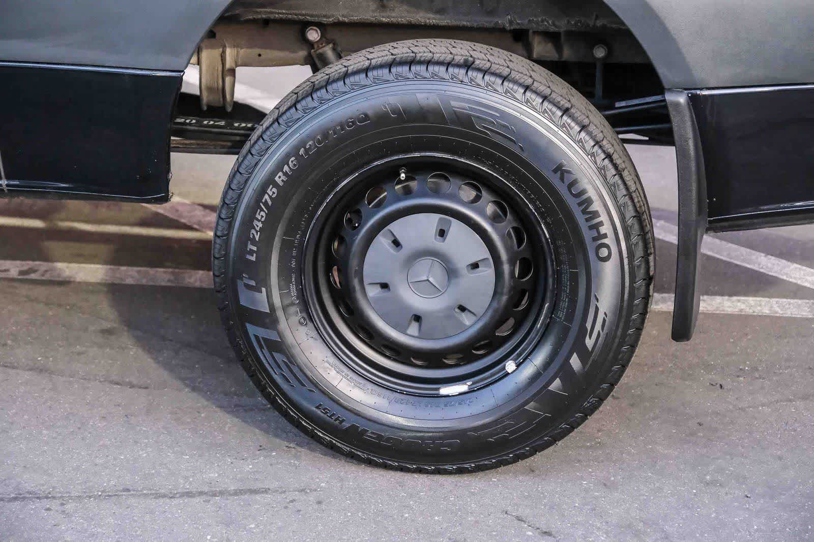 Thumbnail: 2021 Mercedes-Benz Sprinter - 9