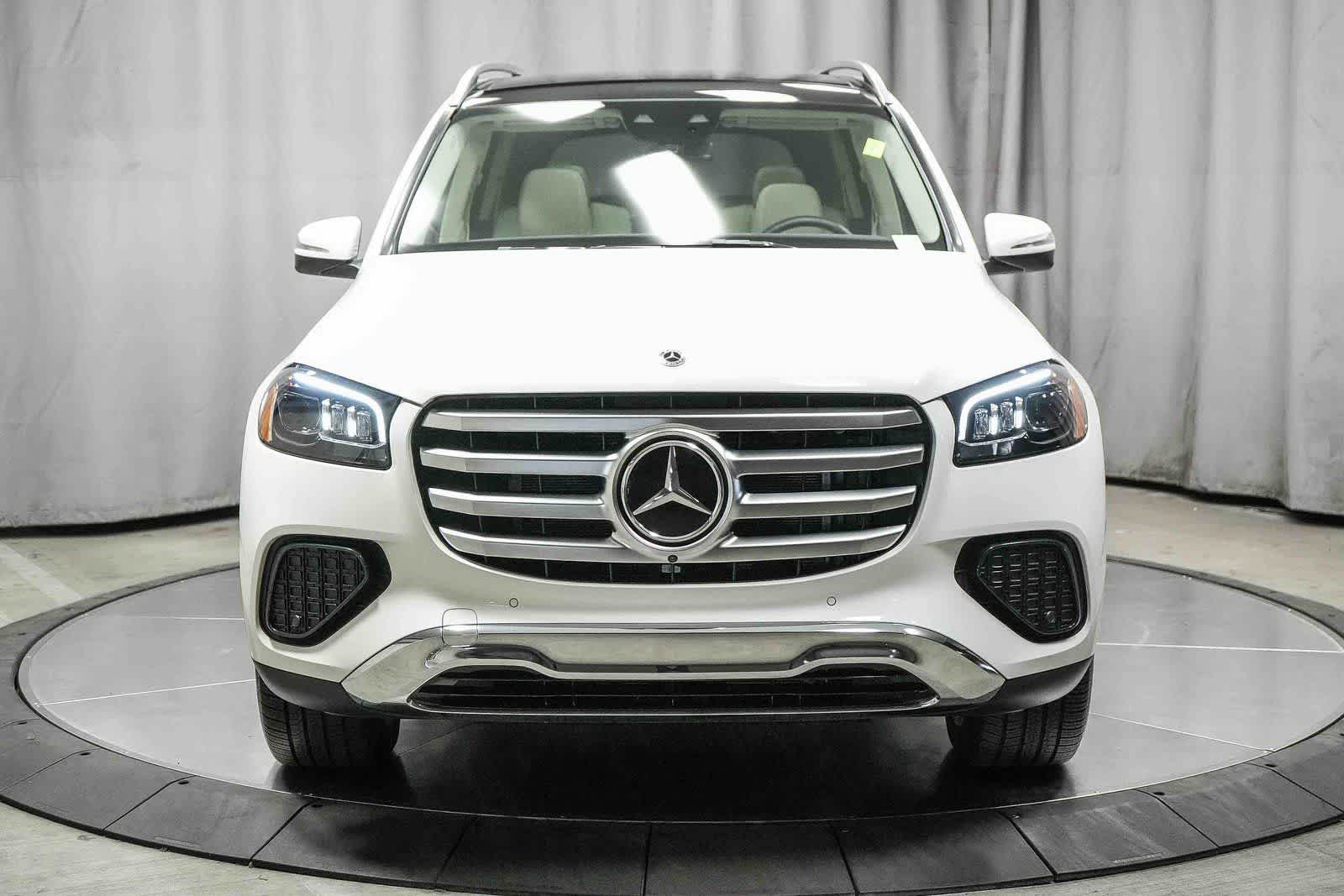 Thumbnail: 2025 Mercedes-Benz GLS - 2
