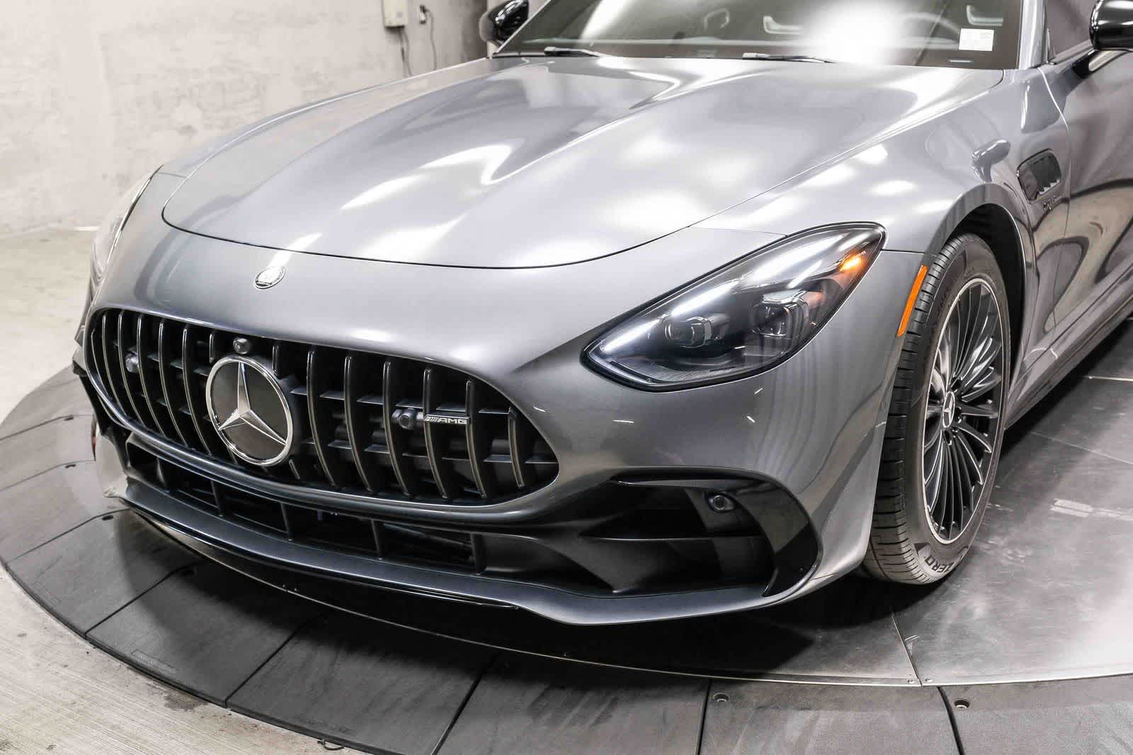 Thumbnail: 2025 Mercedes-Benz AMG GT - 11