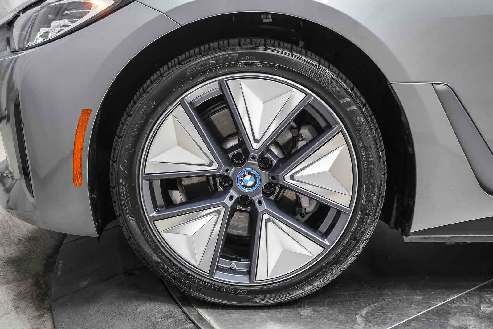 Thumbnail: 2024 BMW i4 - 14