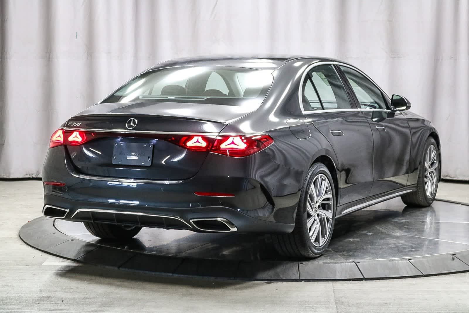 Thumbnail: 2026 Mercedes-Benz E-Class - 8