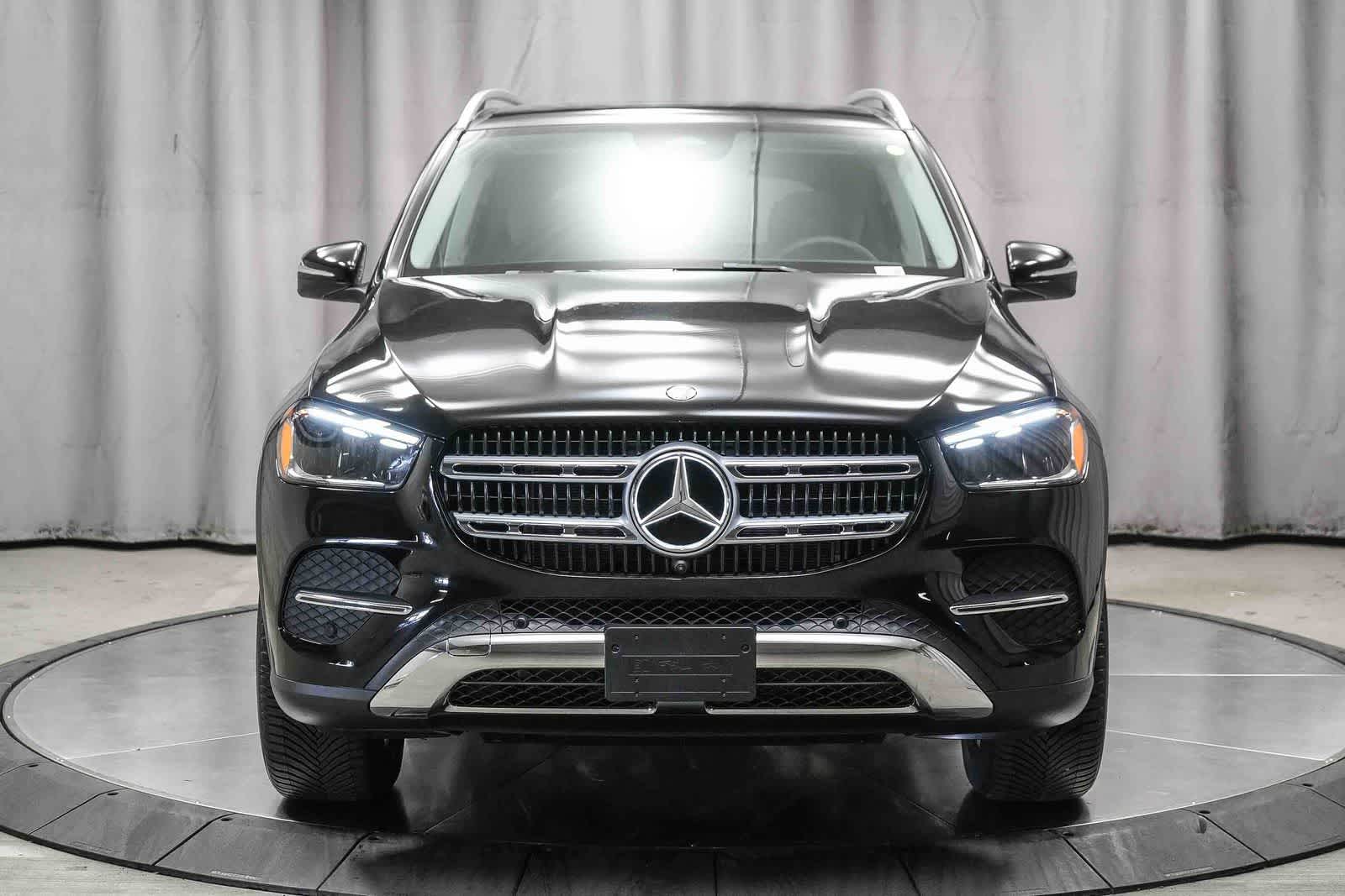 Thumbnail: 2026 Mercedes-Benz GLE - 2