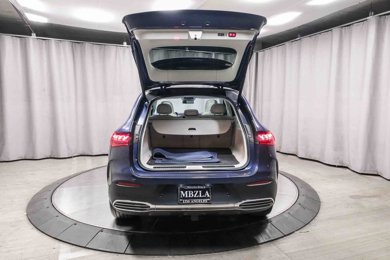 Thumbnail: 2025 Mercedes-Benz EQE - 25