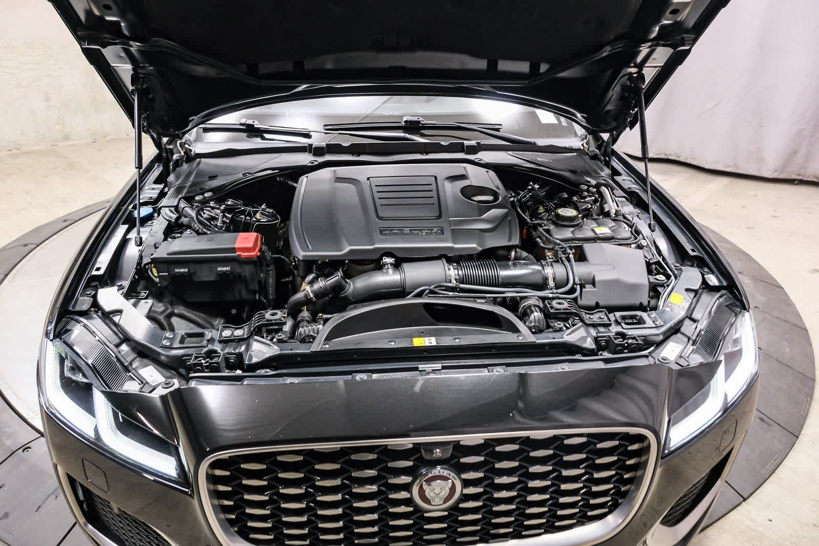 Thumbnail: 2021 Jaguar XF - 24