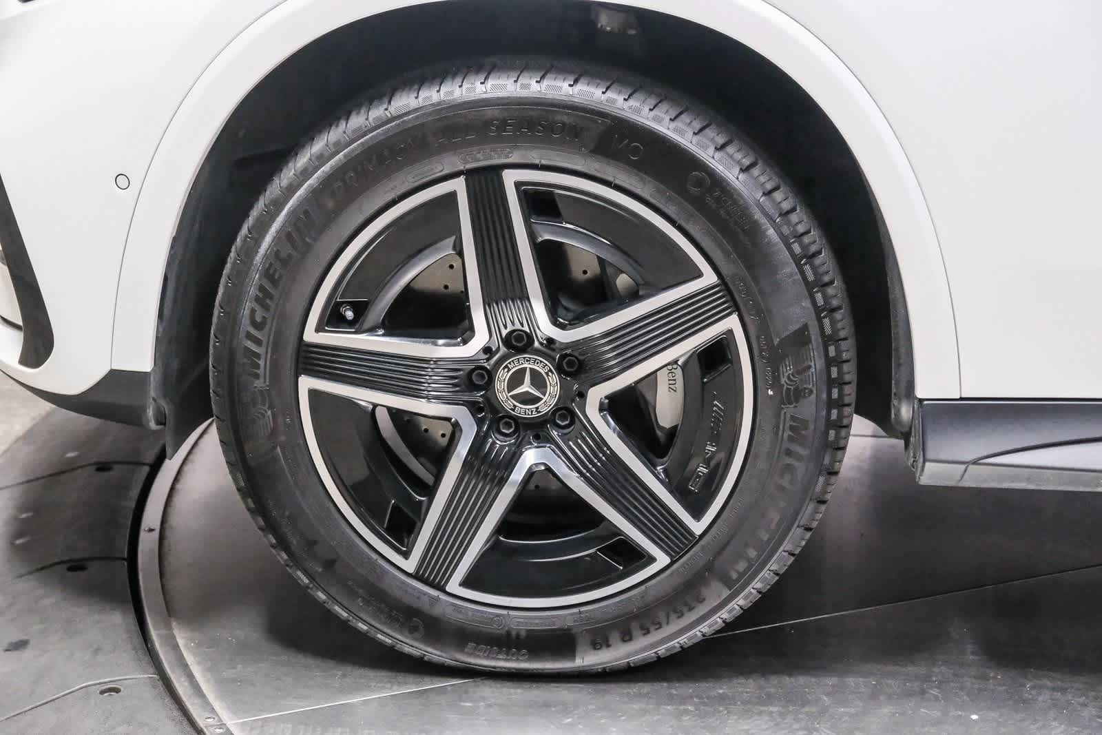 Thumbnail: 2025 Mercedes-Benz GLC - 10