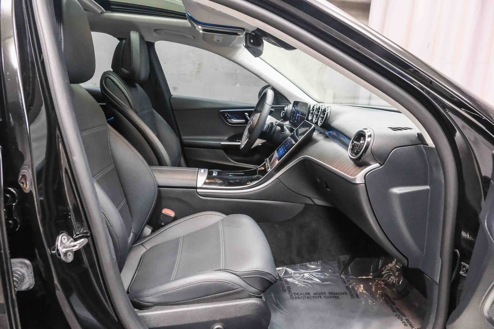 Thumbnail: 2023 Mercedes-Benz C-Class - 15