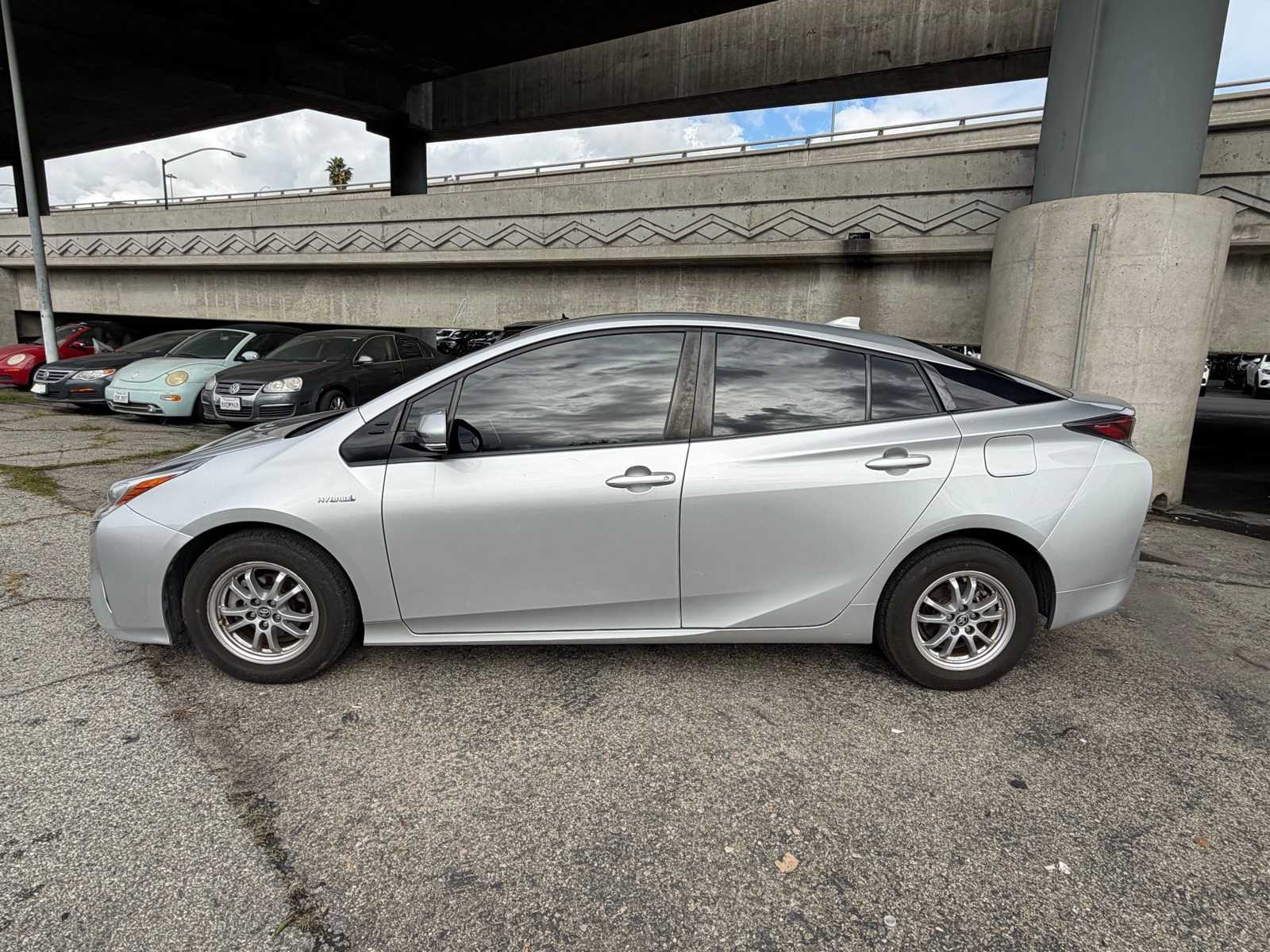 Thumbnail: 2016 Toyota Prius - 2