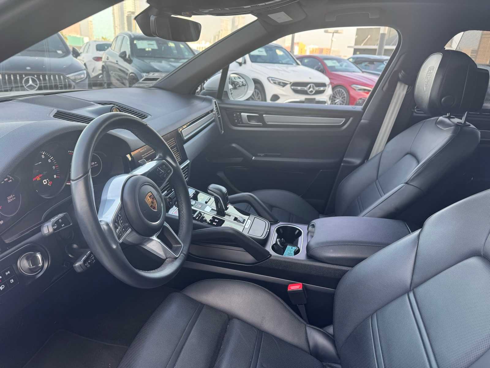 Thumbnail: 2022 Porsche Cayenne - 5