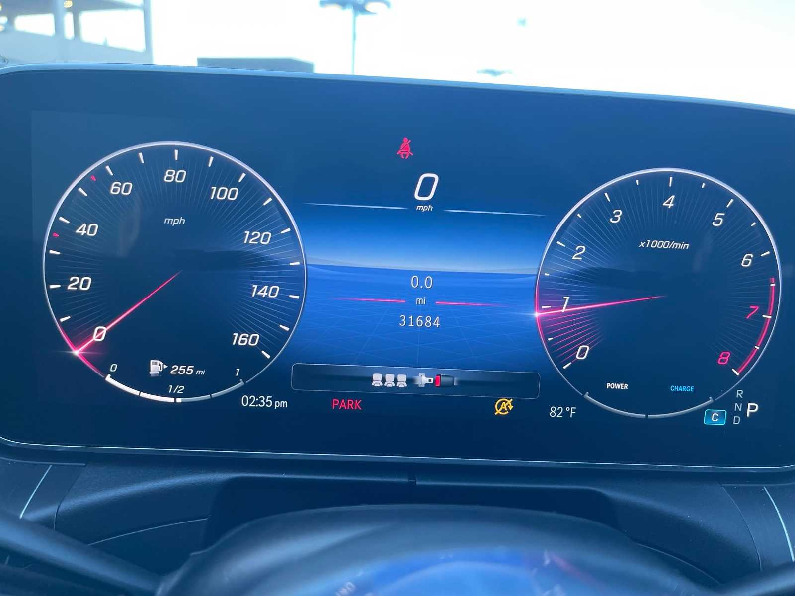 Thumbnail: 2023 Mercedes-Benz C-Class - 6