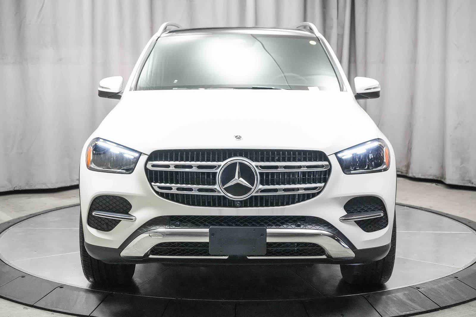 Thumbnail: 2026 Mercedes-Benz GLE - 2
