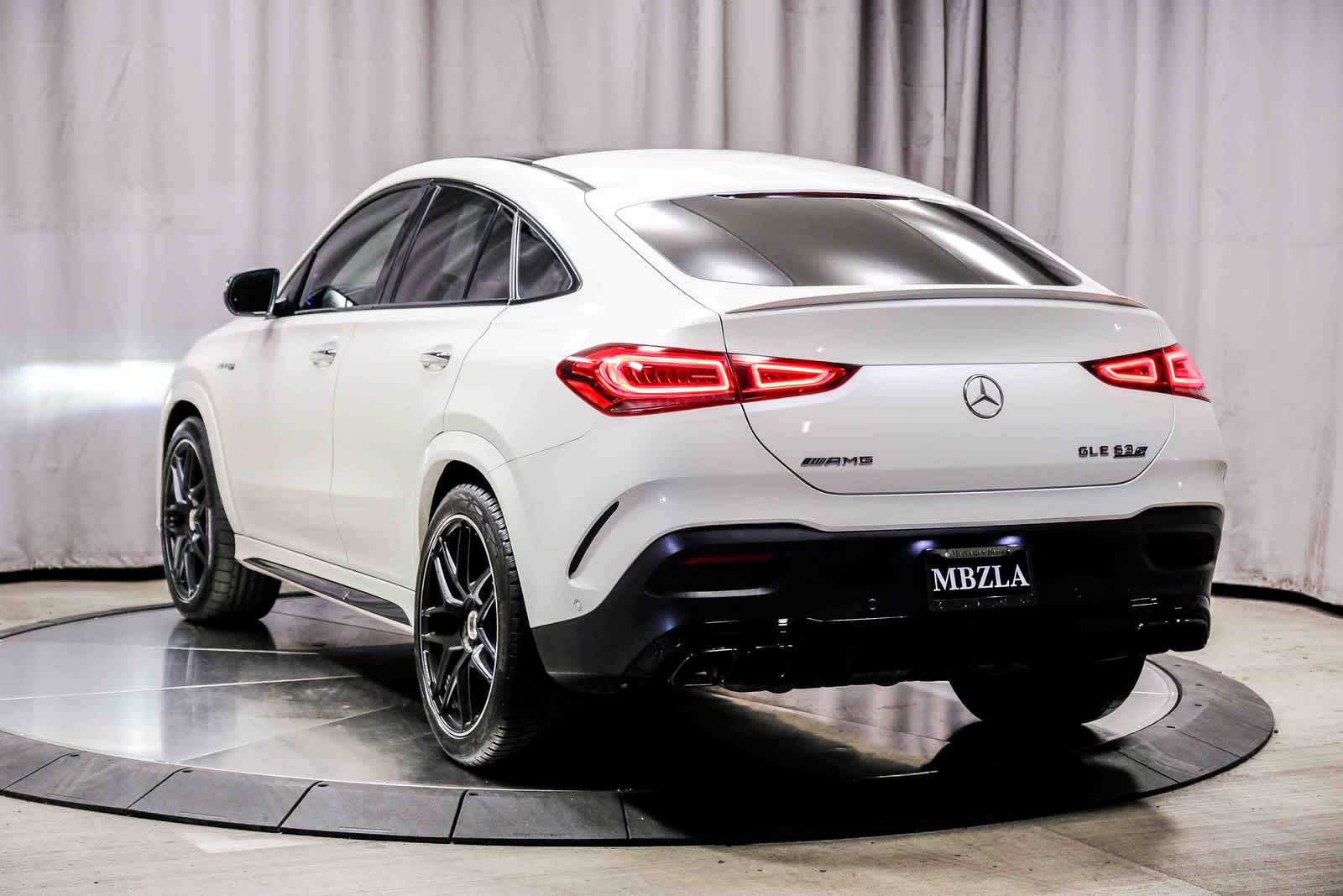 Thumbnail: 2022 Mercedes-Benz GL-Class - 2