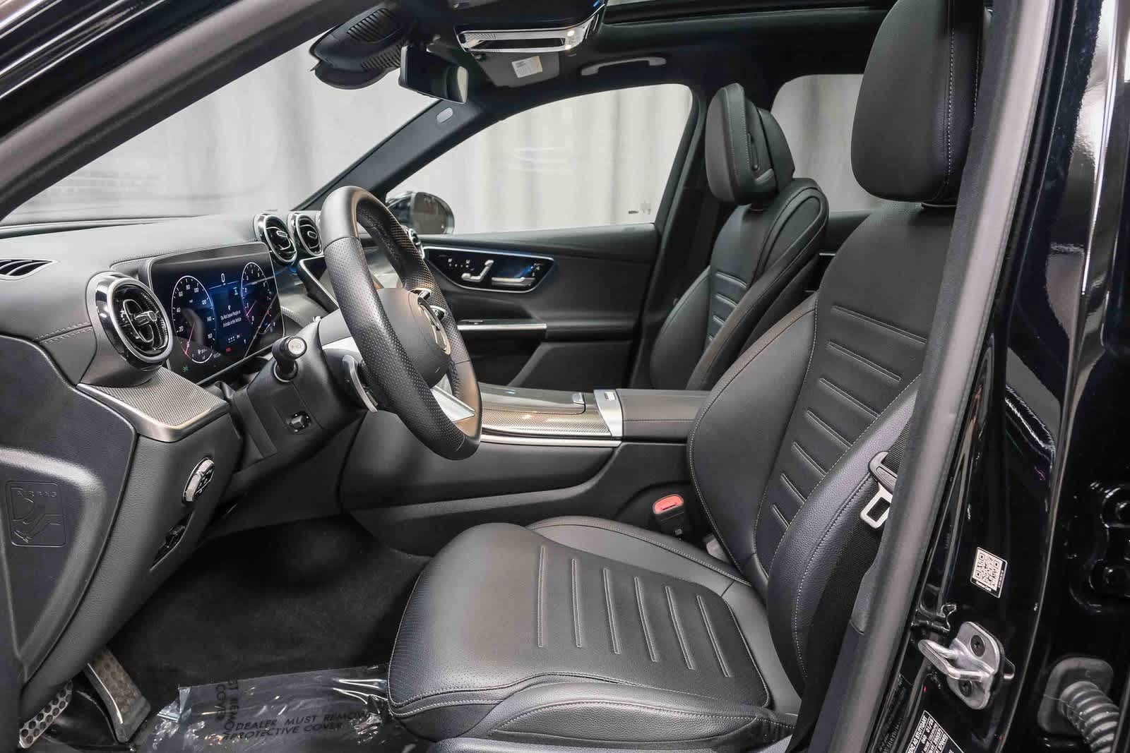 Thumbnail: 2025 Mercedes-Benz GLC - 18