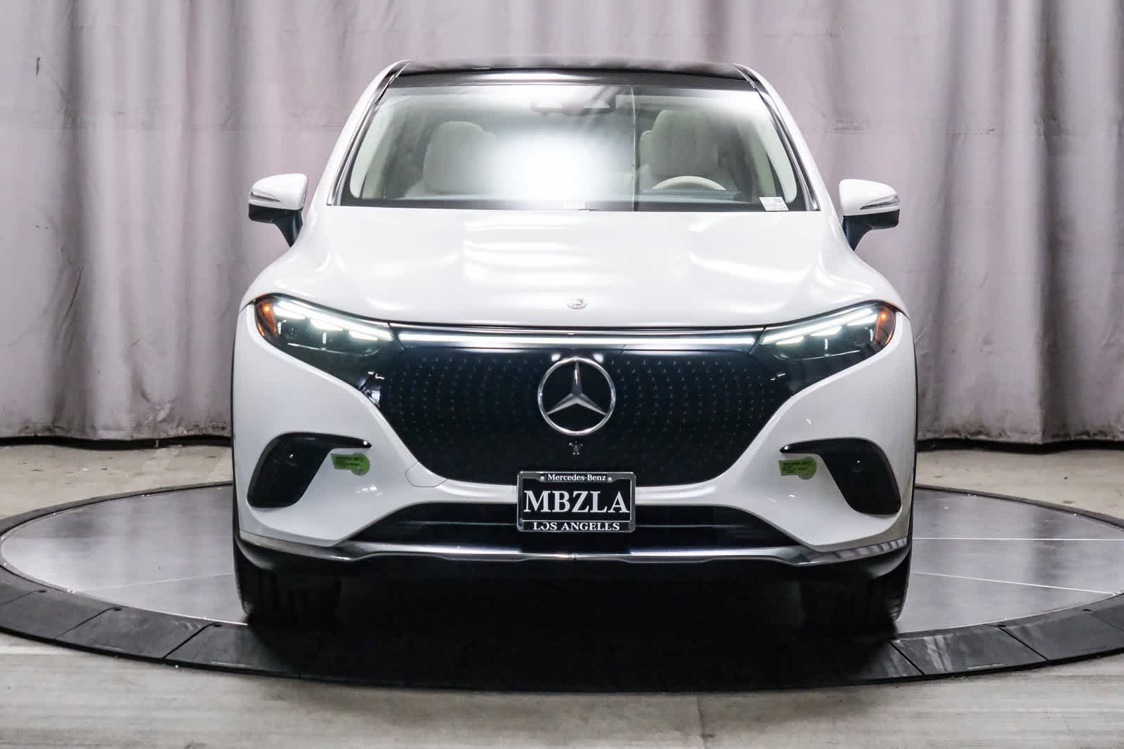 Thumbnail: 2023 Mercedes-Benz EQS - 6