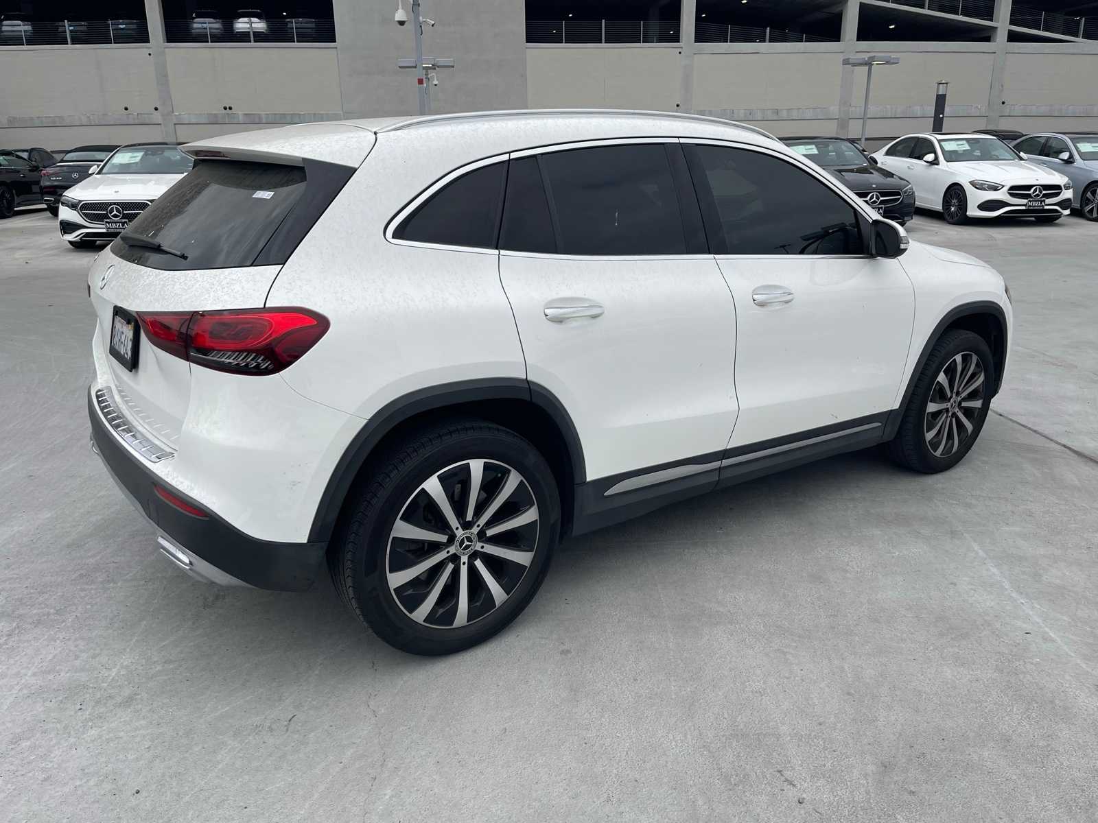 Thumbnail: 2021 Mercedes-Benz GLA - 3