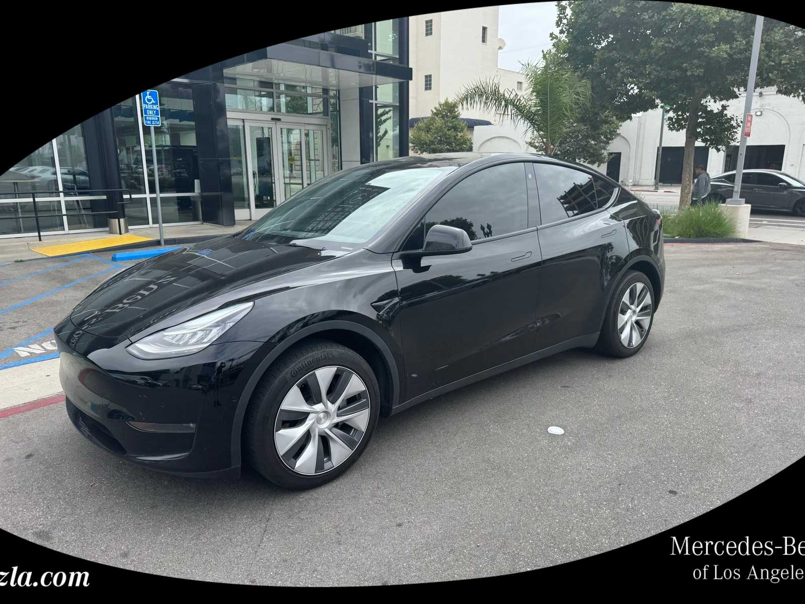 Thumbnail: 2023 Tesla Model Y - 1