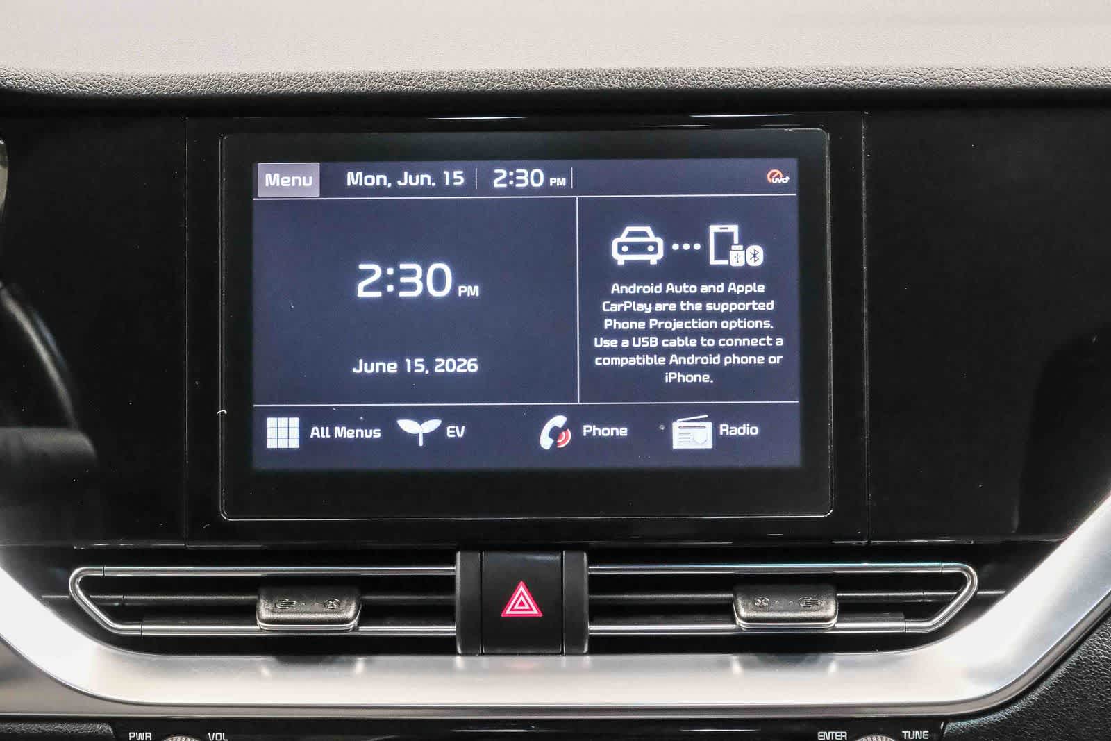 Thumbnail: 2020 Kia Niro - 18