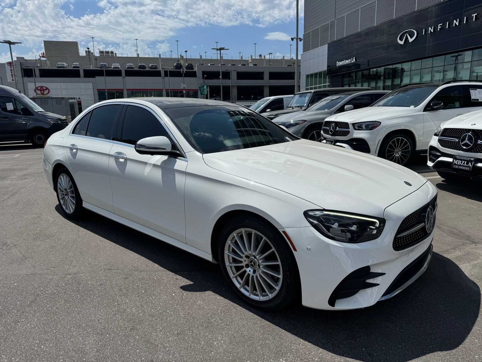 Thumbnail: 2021 Mercedes-Benz E-Class - 2