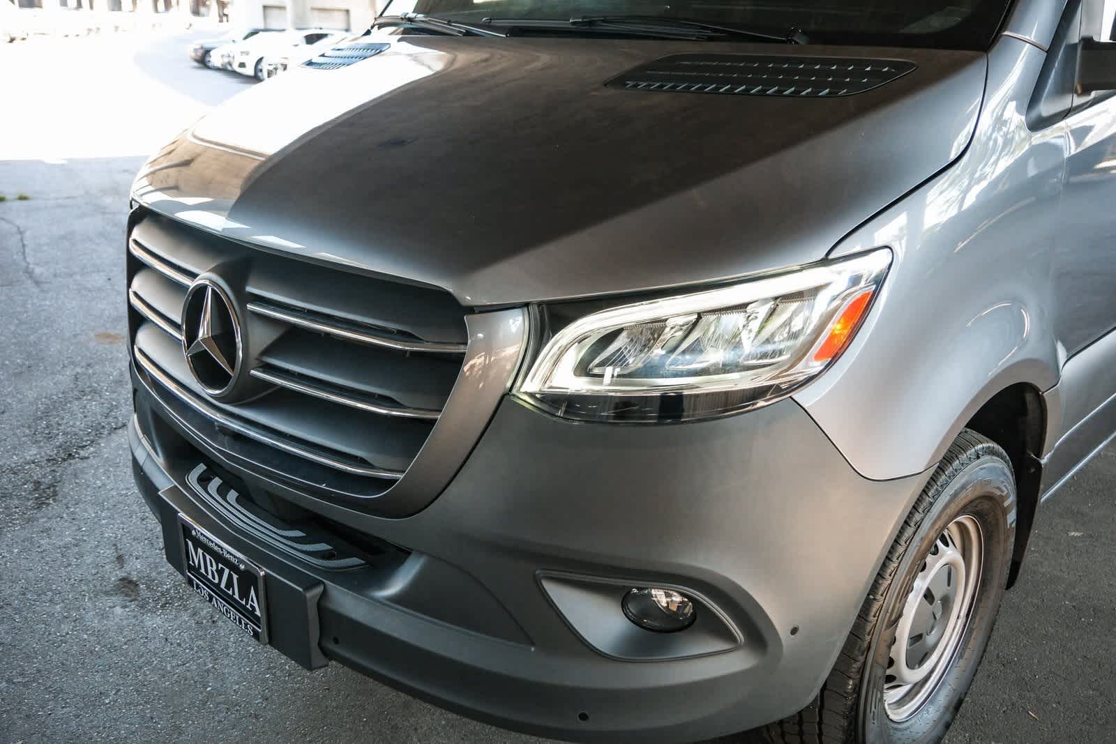 Thumbnail: 2024 Mercedes-Benz Sprinter - 12