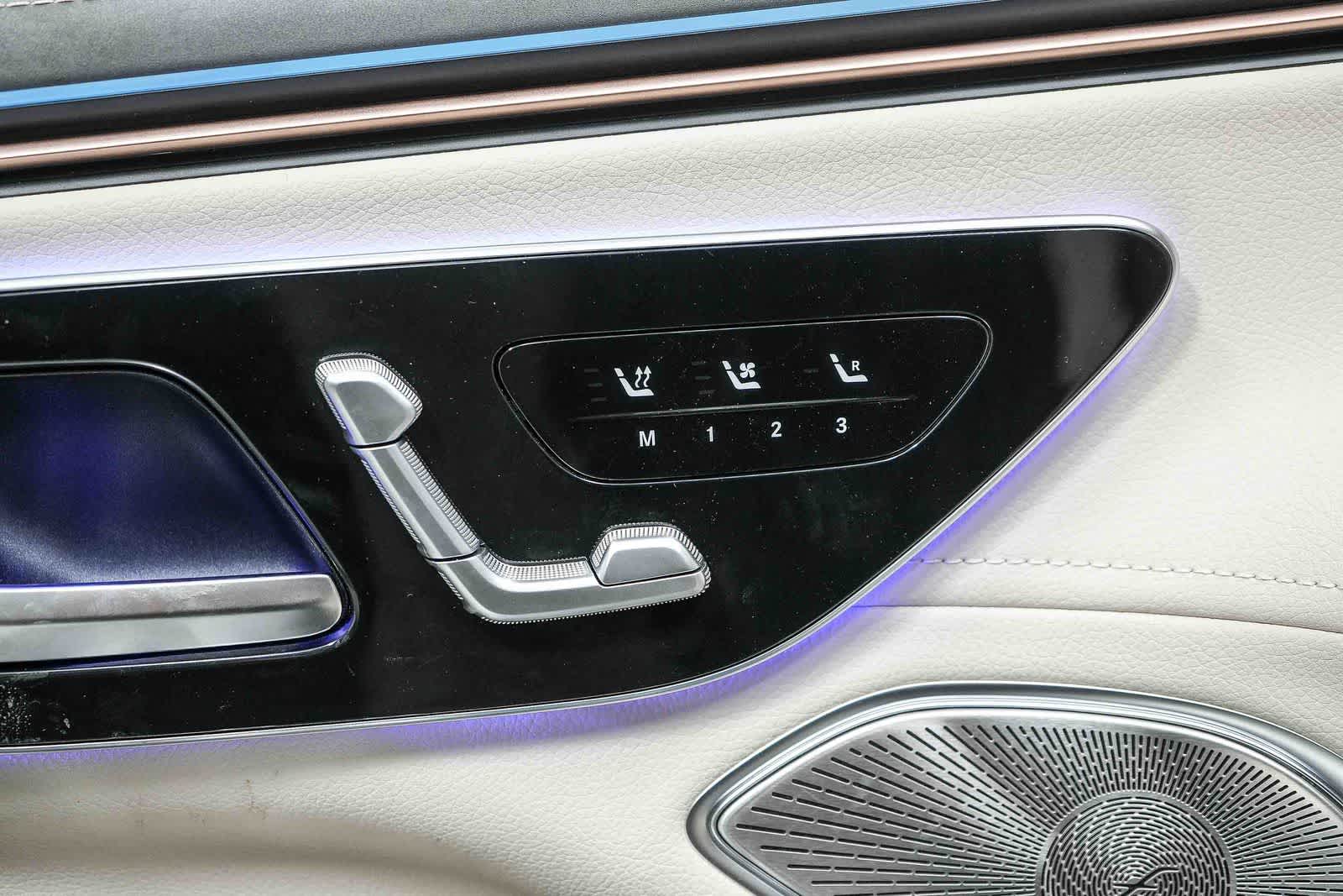 Thumbnail: 2026 Mercedes-Benz EQS - 22