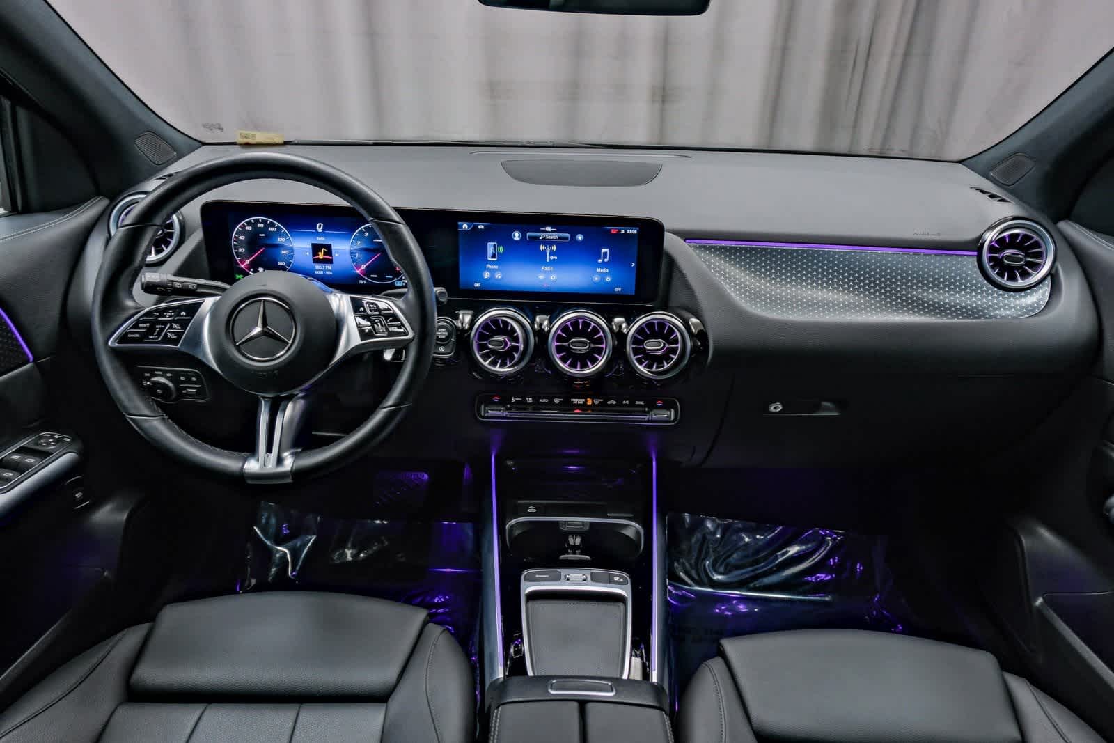 Thumbnail: 2025 Mercedes-Benz GLA - 13