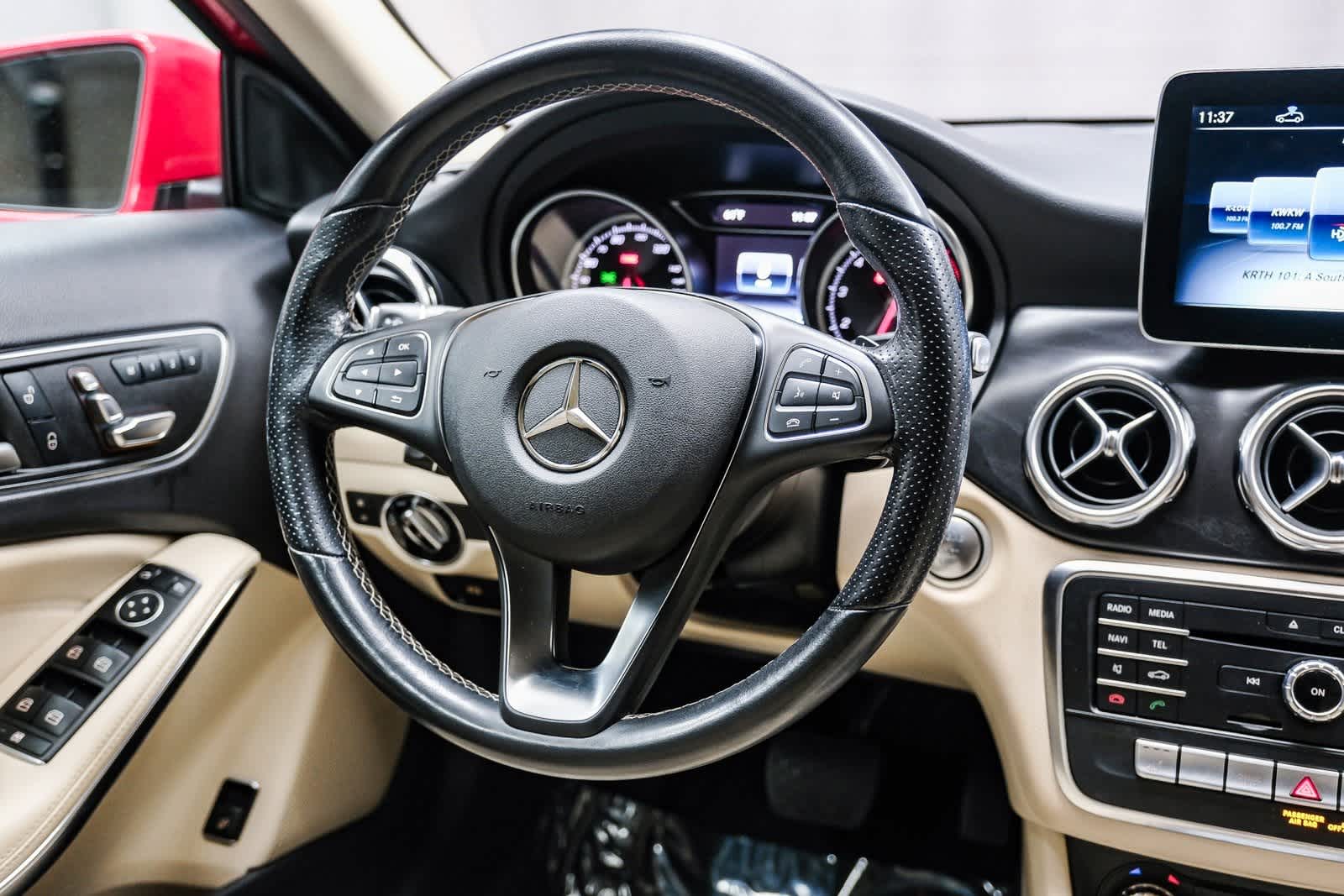 Thumbnail: 2019 Mercedes-Benz GLA - 18